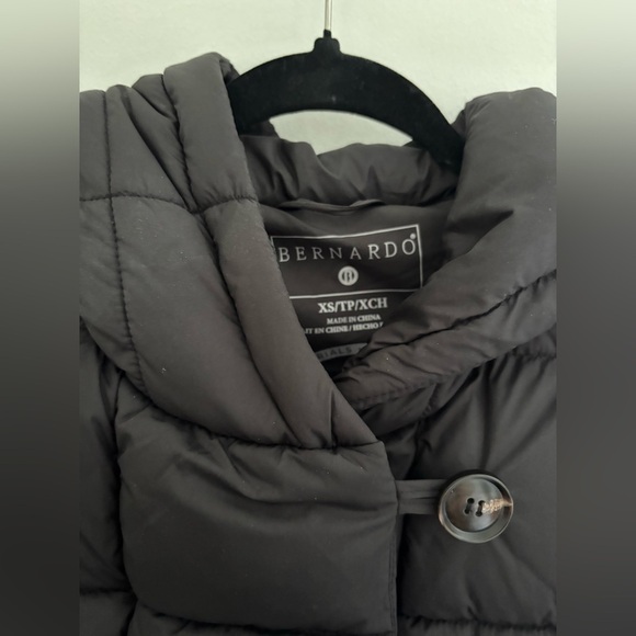 Bernardo Box Quilt Puffer Jacket in Black NWT - Picture 6 of 9